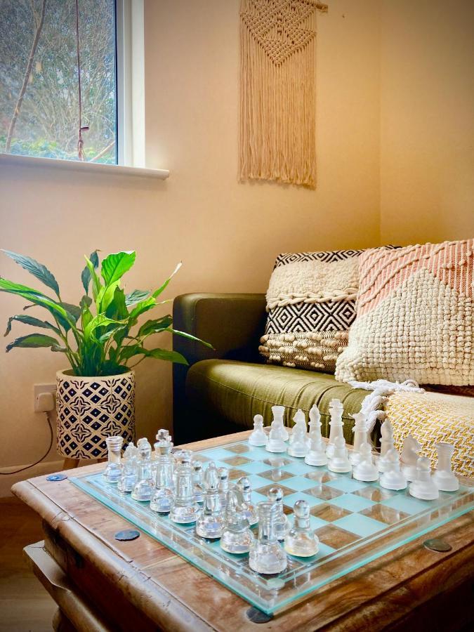 Aqua Shack At Pure Shores Retreats Apartment New Quay Екстериор снимка